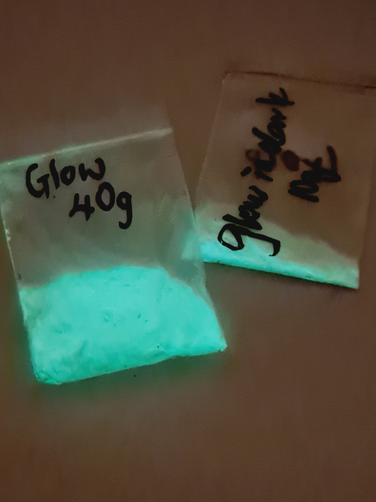 Glow In The Dark Pigment Powder and Glitters