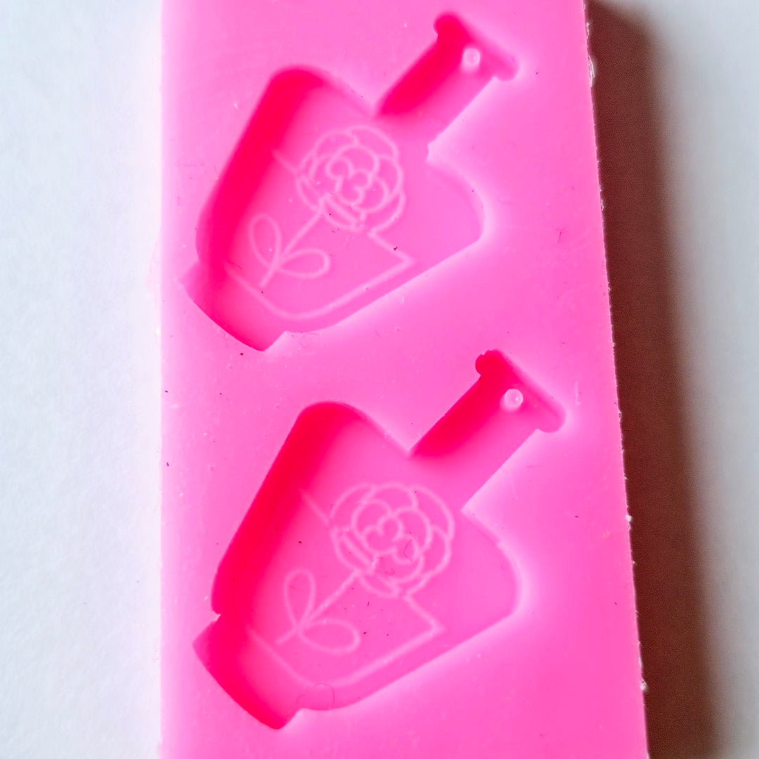 Rose Bottles Resin Silicone Mould Clearance