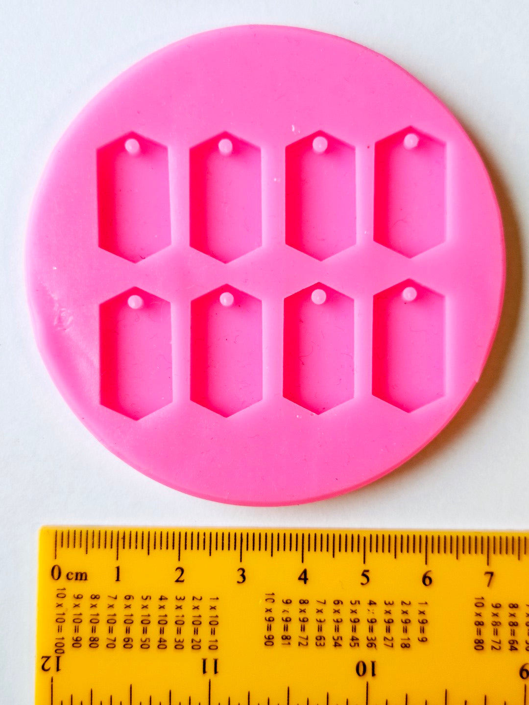 8 Swing Tags Resin Silicone Mould Clearance