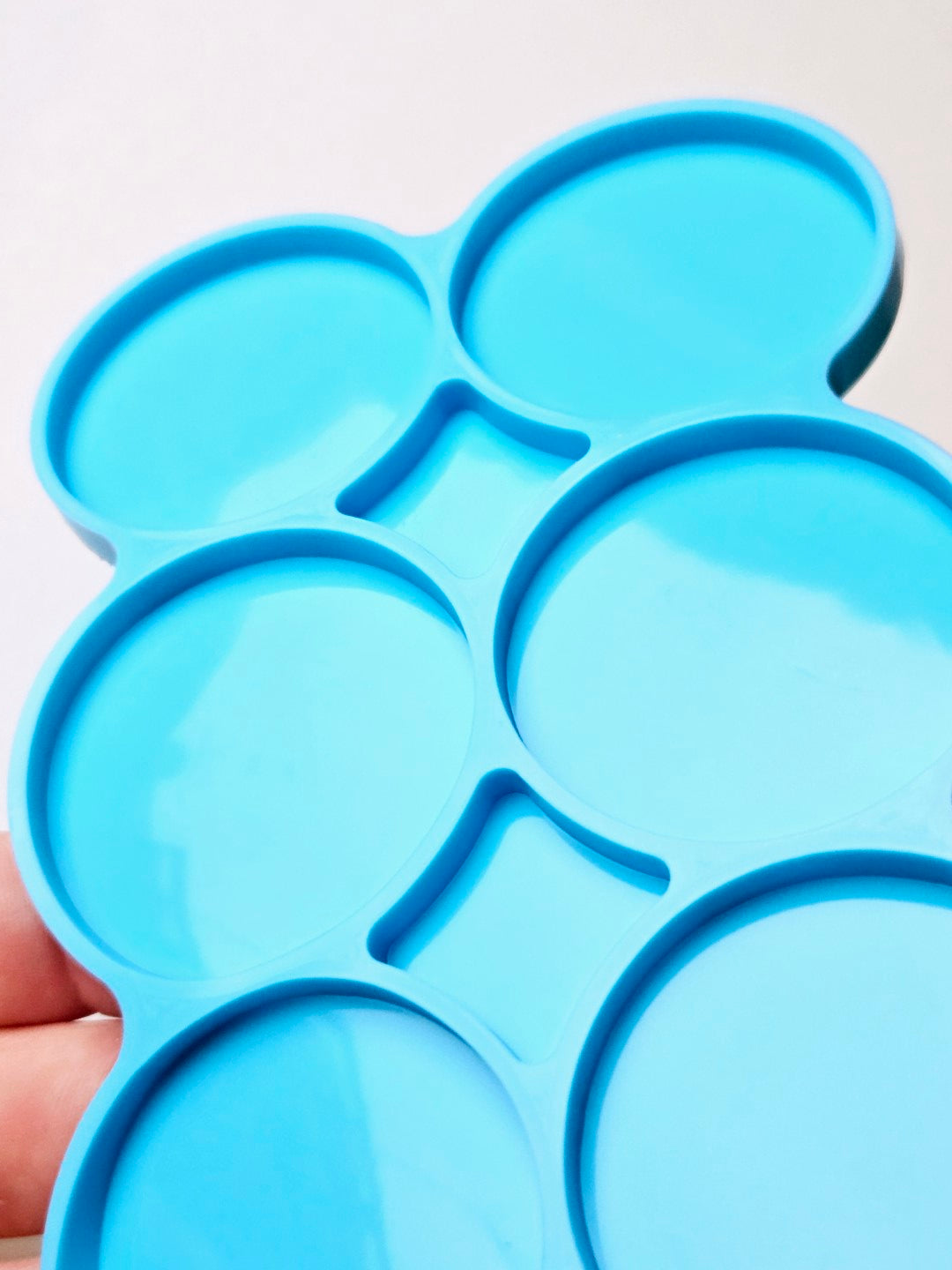 6 Circles Flat Glossy Resin Silicone Mould Clearance