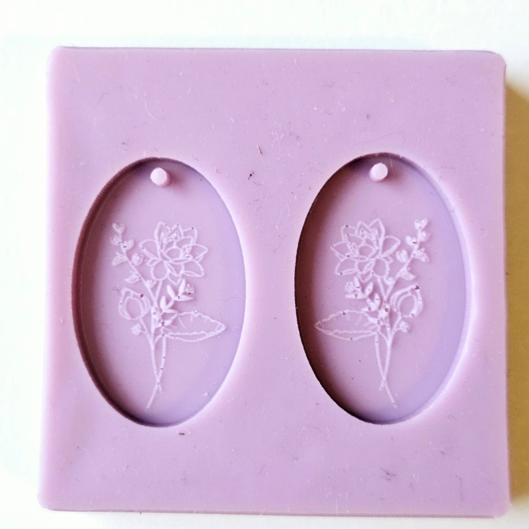 Oval Lotus Resin Silicone Mould Clearance