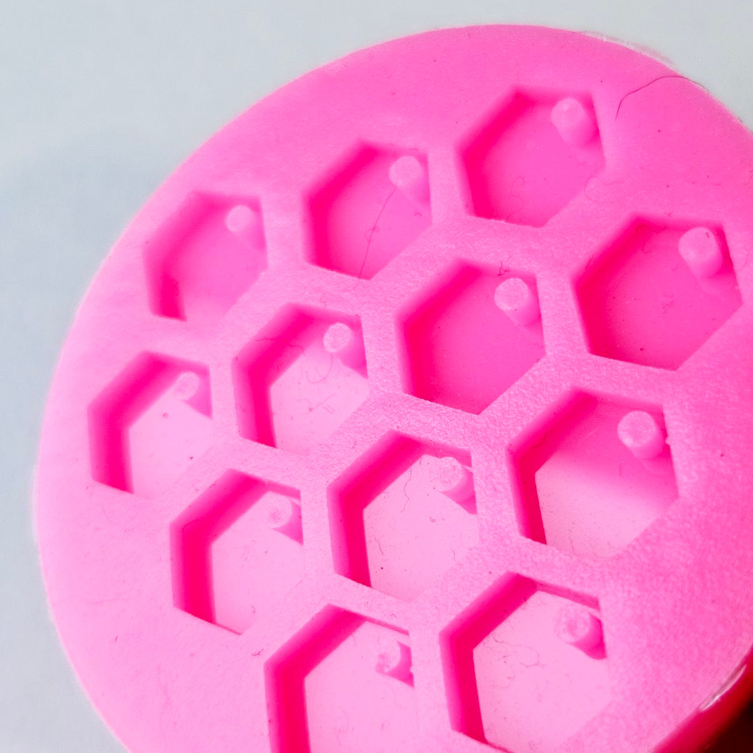 Honeycomb Resin Silicone Mould Clearance