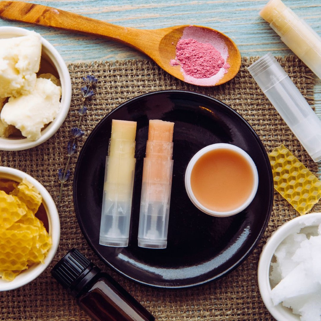 Lip / Perfume Balm Base BEESWAX, Olive Oil (Lip Gloss)