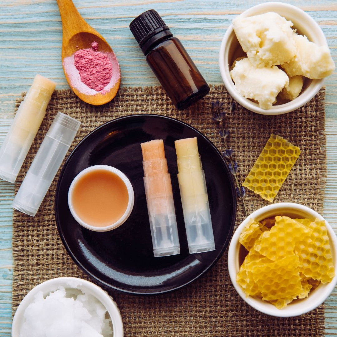 Lip / Perfume Balm Base BEESWAX, Olive Oil (Lip Gloss)