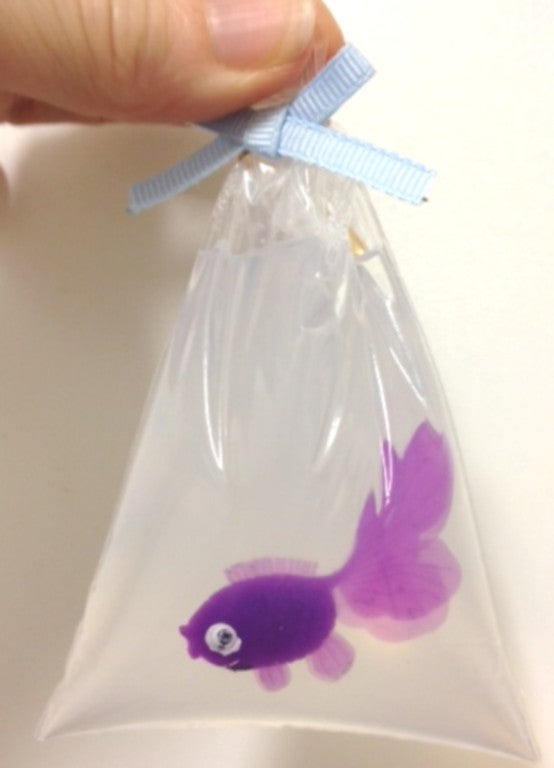 GOLDFISH Plastic x 20