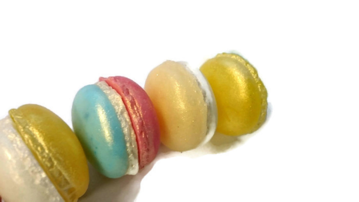 Macaron Small (24 Cavities) Silicone Mould 25-35mm