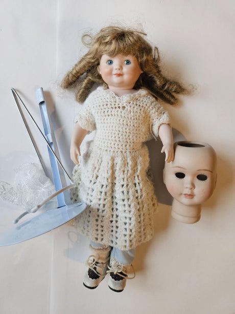 Vintage Porcelain Doll 32cm w/ Spare Head Blue Eyes Blonde Collector Restoration