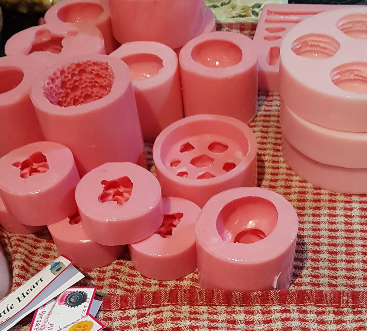 Silicone rubber liquid PINK for mould making *NEW Platinum Cure Food Grade