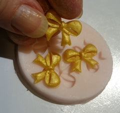 ($100+ Spend) Bows Tiny Silicone Mould FREEBIE - One Freebie per order please