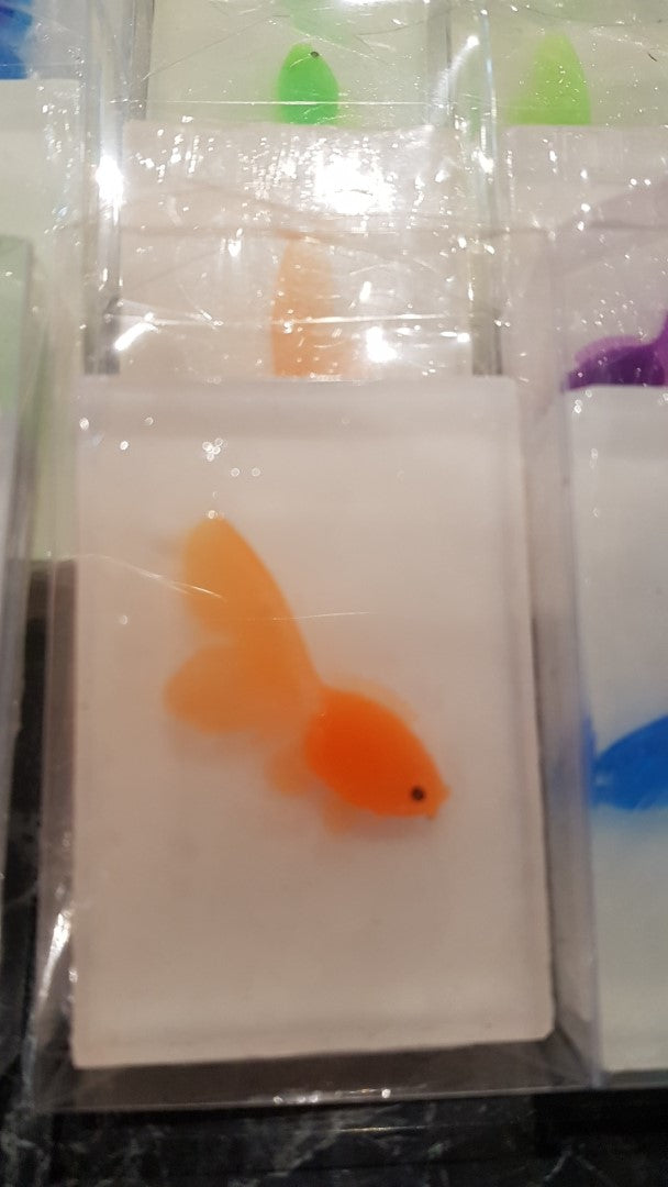 GOLDFISH Plastic x 20